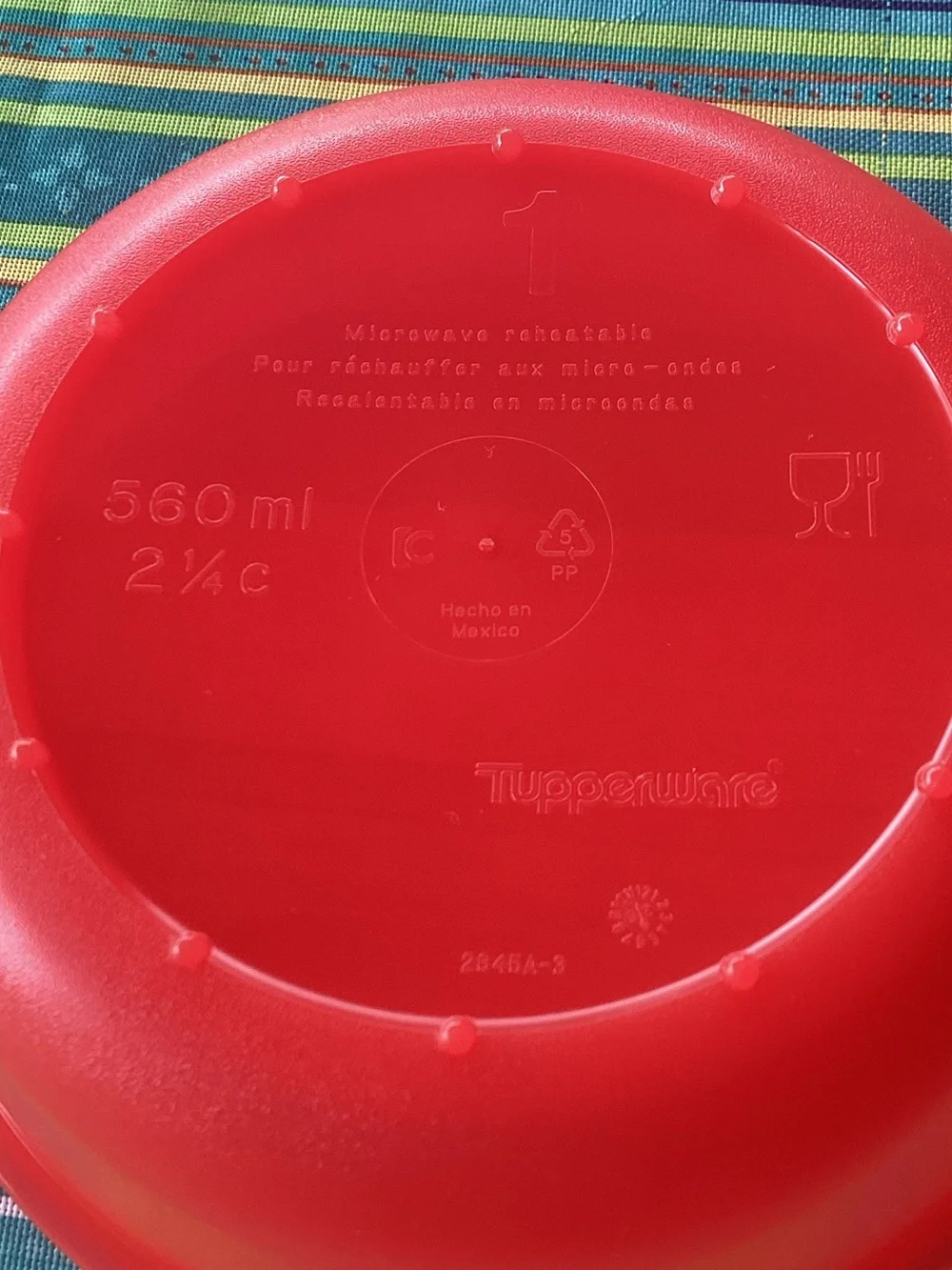 Tupperware Crystal Wave PLUS - set of 3 microwave bowls in red